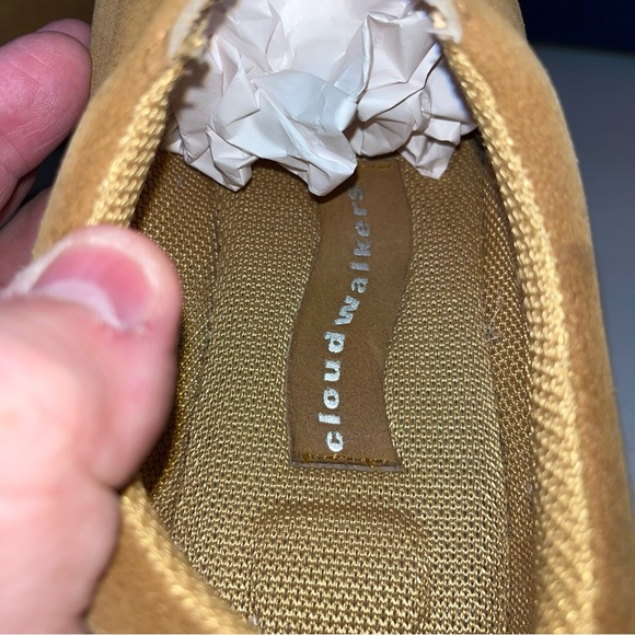 Cloudwalkers Women trainer 8103 wheat shoes size 9M leather upper slip on comfy - Picture 5 of 7